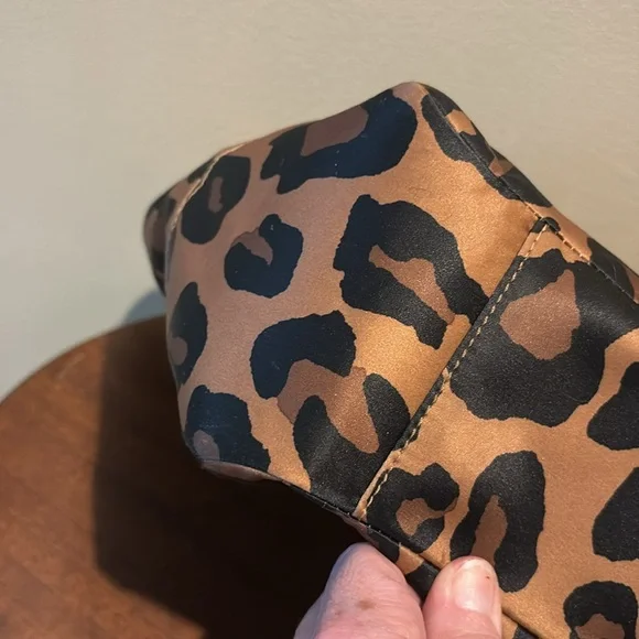 Coach Cheetah print shoulder bag gold/black/patent leather trim chain strap - Picture 16 of 17